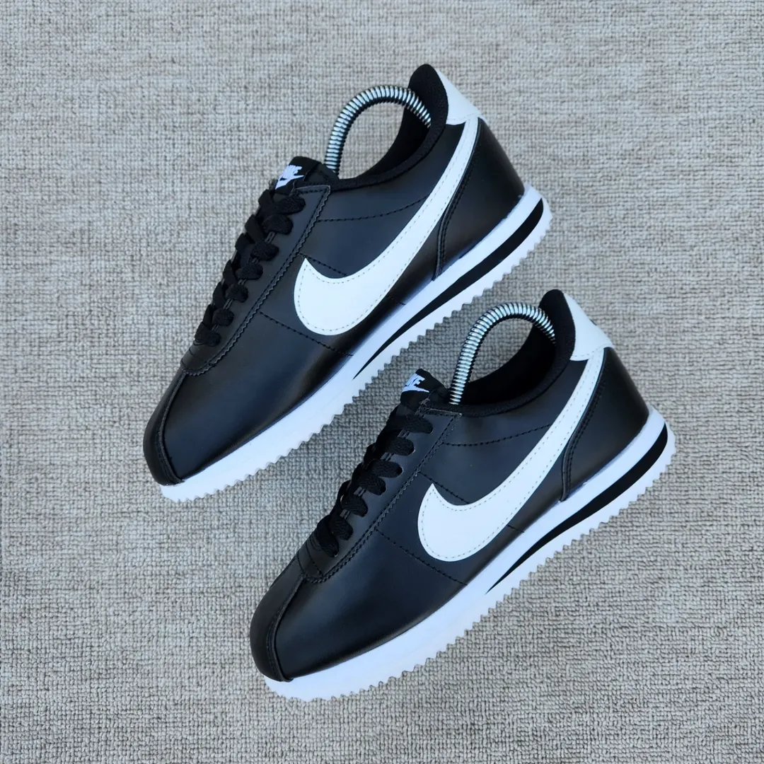 NIKE CORTEZ